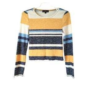 Almost Famous yellow long sleeve short crew neck sweatshirt S